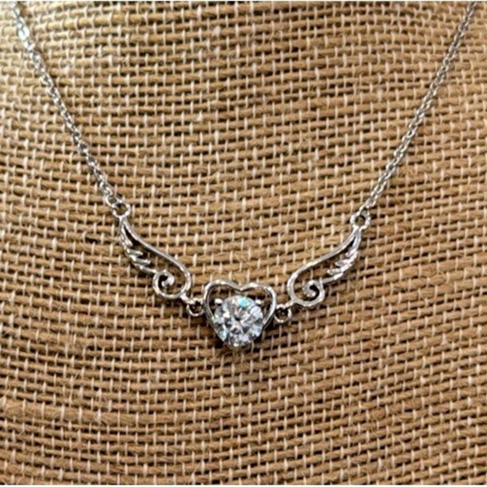 1 CT Moissanite Angel Wing Heart Necklace White Gold Plated NWT 16-18"